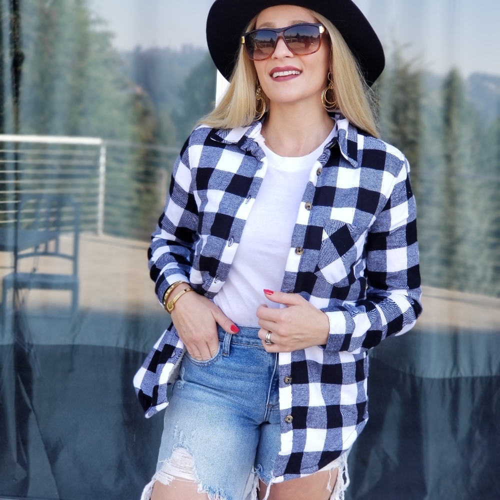 FEEL GOOD Flannel Fleece lined Button Down… - Picture 4 of 11